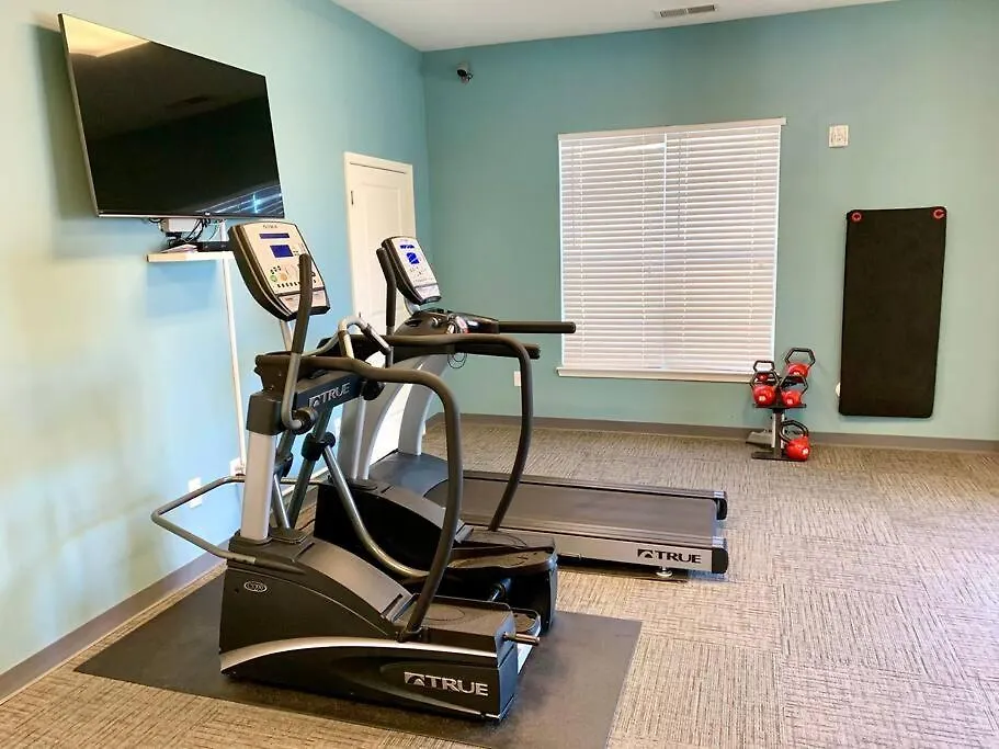 King Luxe Studio Near Shopping & Entertainment Charlotte 0*,  USA